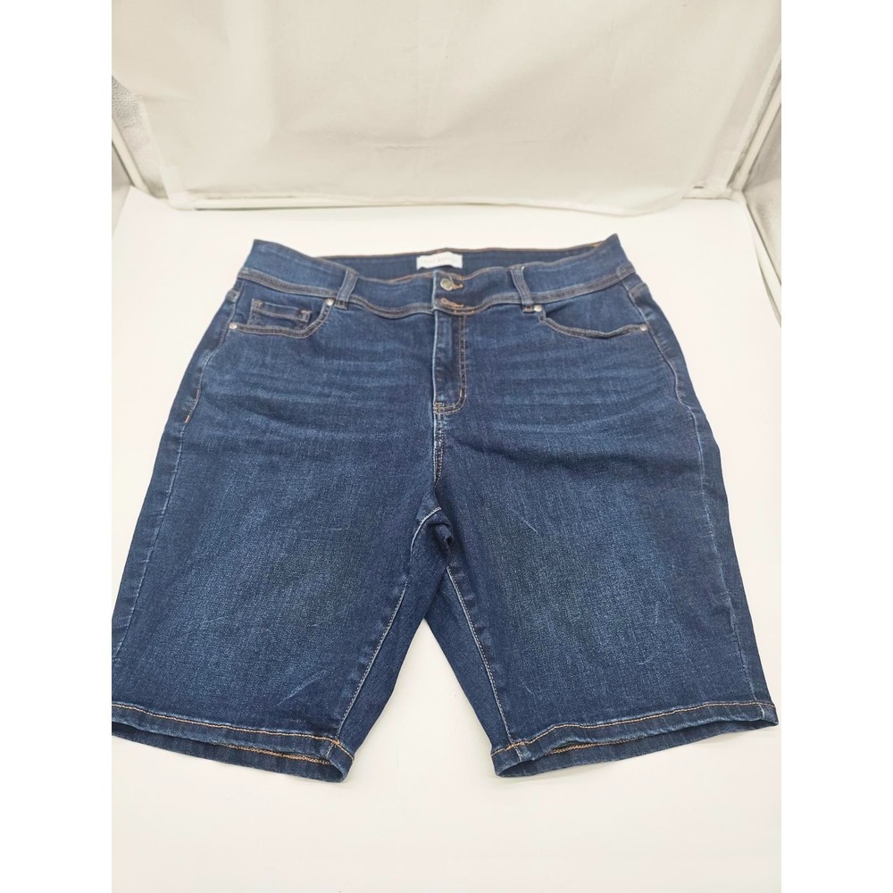 Lane Bryant Women Plus Size 18 Bermuda Shorts Flex Magic Waistband Tighter Tummy